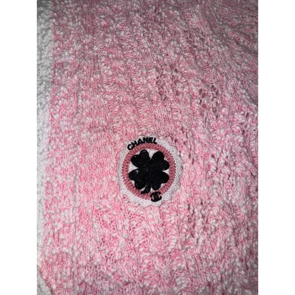 Chanel 24P Pink White Knit Boucle CC Logo Button Long Sleeve Cardigan Sweater 36 - Picture 4 of 16
